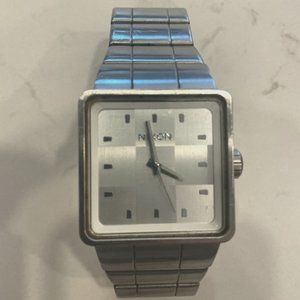 Mens Nixon Watch - The Quarto